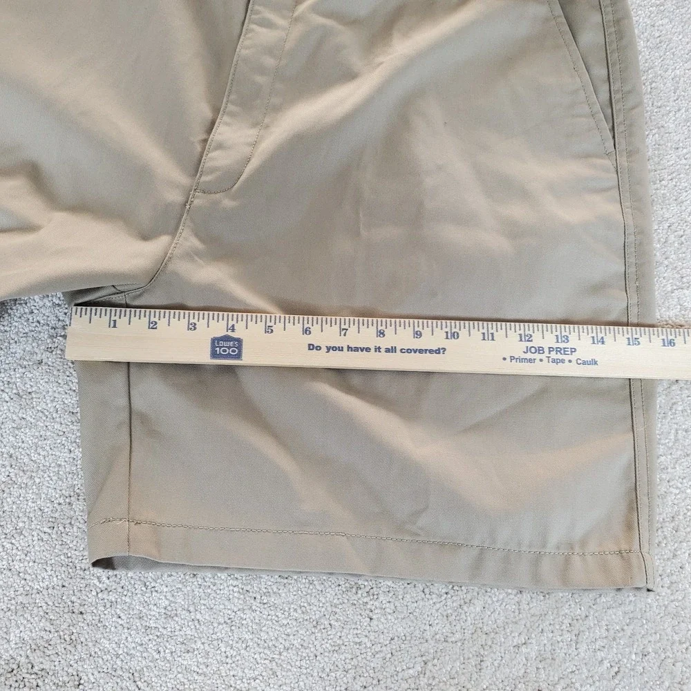 TownCraft Men's Chino Shorts Tan Size 44 Actually Measures 43 Elastic Back NWTGS